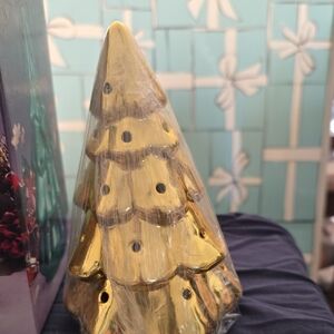 Shimmering Gold Holiday Tree Decor